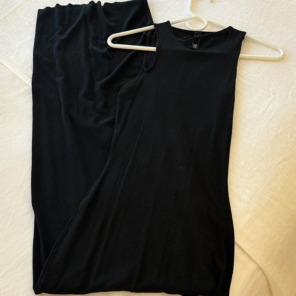 Skims Cut Out Maxi Dress - Picture 6 of 7